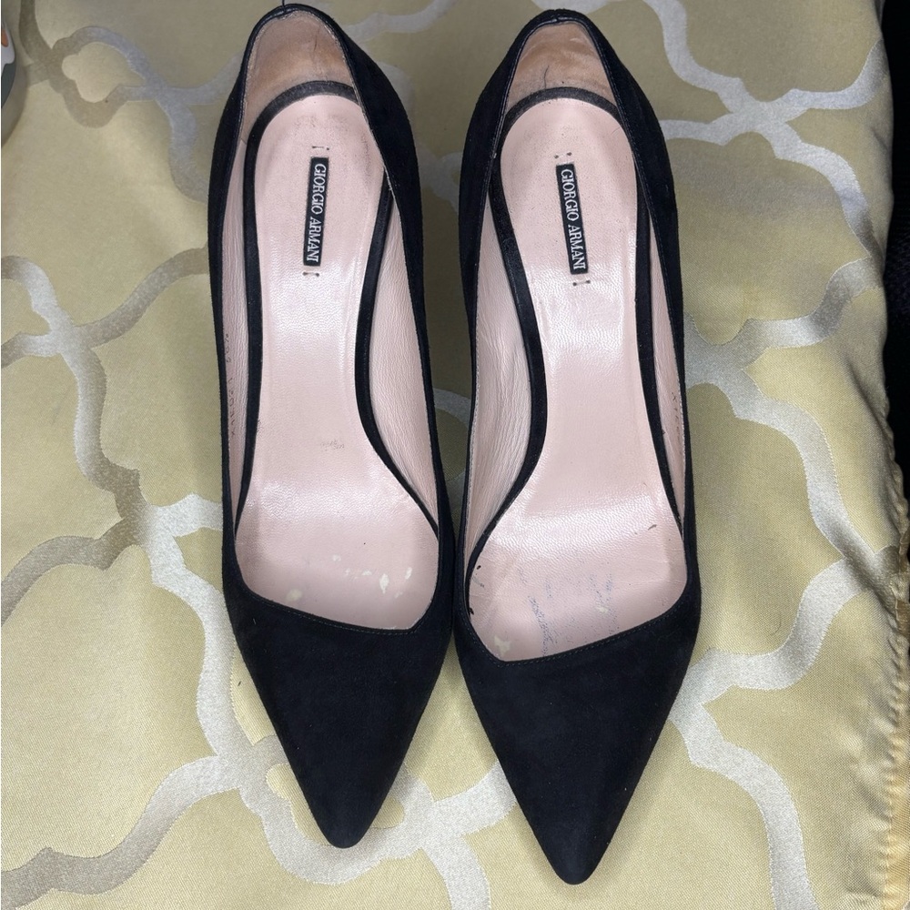 Giorgio Armani Black Heels Elegant Design